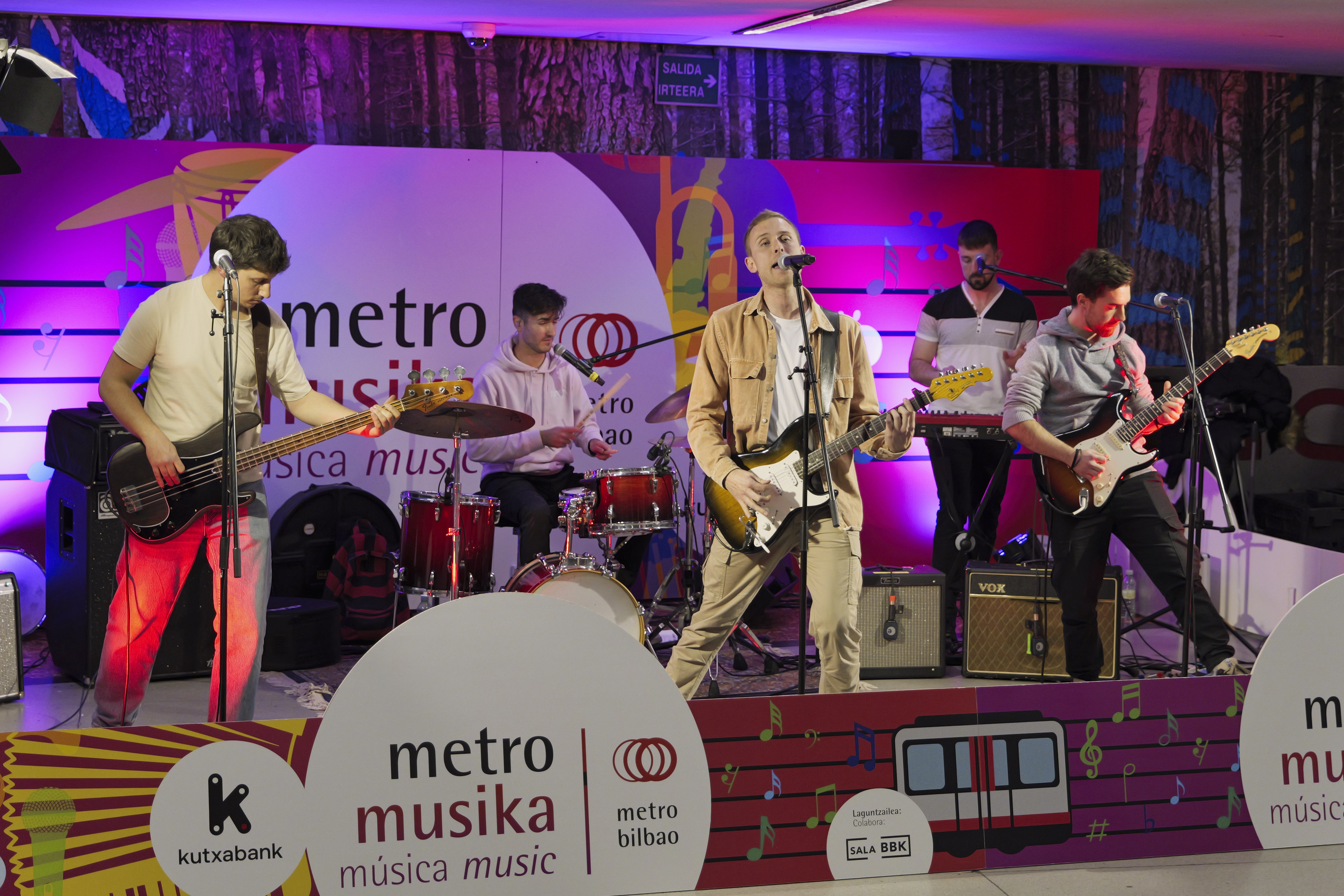 ‘Metro Musika’ ekimena kalera aterako da hamar kontzerturekin BBK Aretoaren kanpoaldean 