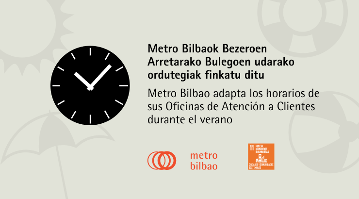 Reloj junto al horario de verano 2026 de las Oficinas de Atención a Clientes